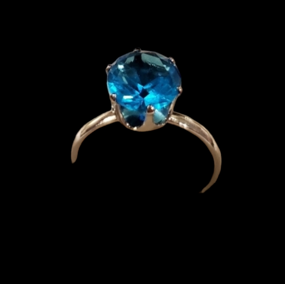 1.2 Carat AAA cubic zirconia crystal ring